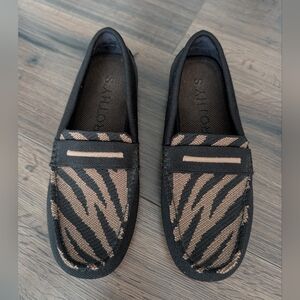 Rothy's Zebra Drivers, Size 7.5
